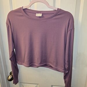 Elegant Mauve Ribbed Crop Top